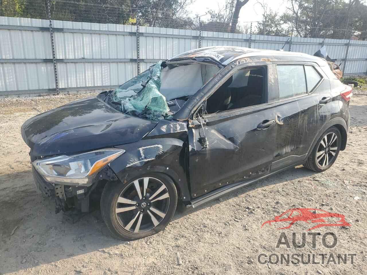 NISSAN KICKS 2018 - 3N1CP5CU0JL545305