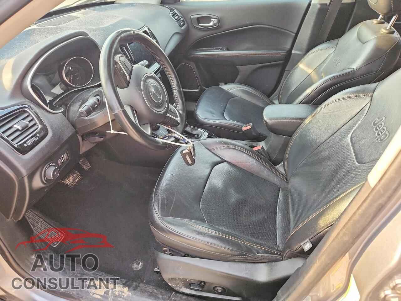 JEEP COMPASS 2019 - 3C4NJDCBXKT735064