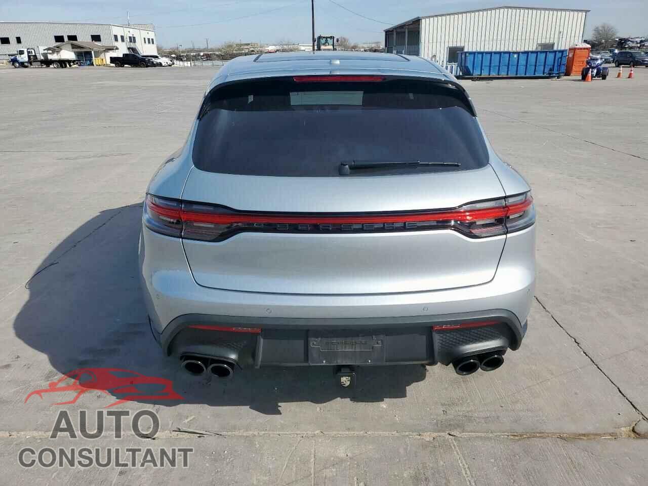 PORSCHE MACAN 2022 - WP1AG2A51NLB21940