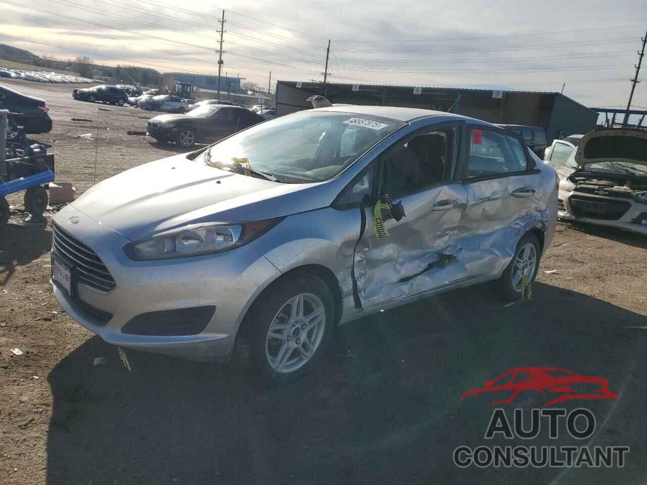 FORD FIESTA 2019 - 3FADP4BJ2KM118373