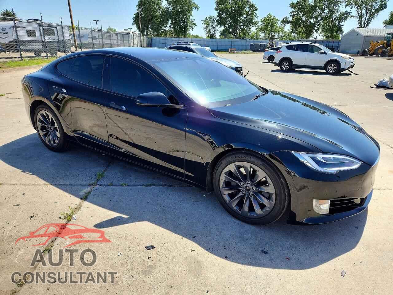 TESLA MODEL S 2020 - 5YJSA1E20LF370120