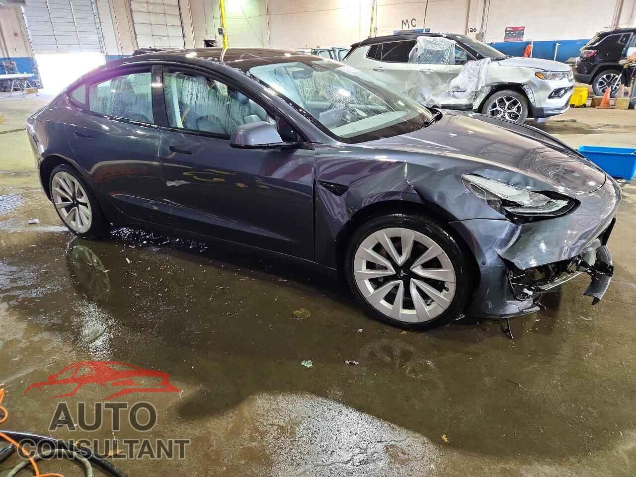 TESLA MODEL 3 2022 - 5YJ3E1EA9NF303843