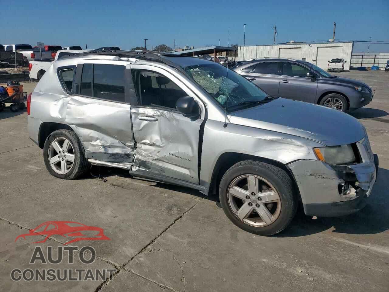 JEEP COMPASS 2011 - 1J4NF5FB3BD257539