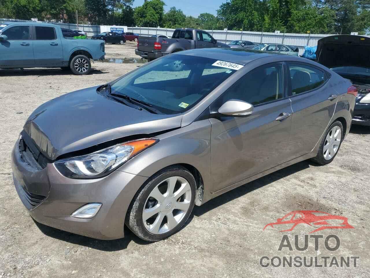 HYUNDAI ELANTRA 2013 - 5NPDH4AE5DH311010