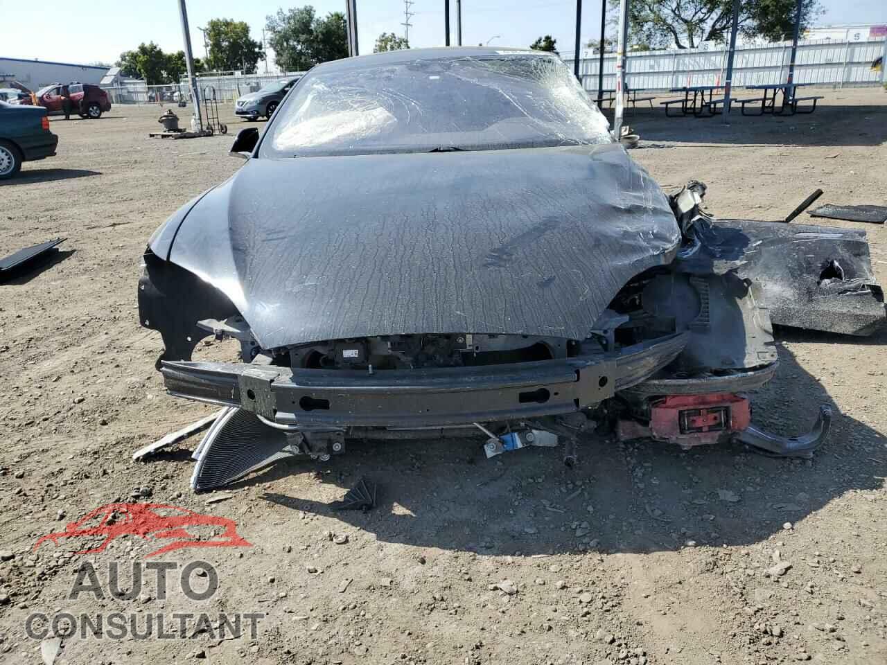 TESLA MODEL S 2015 - 5YJSA1E13FF118132