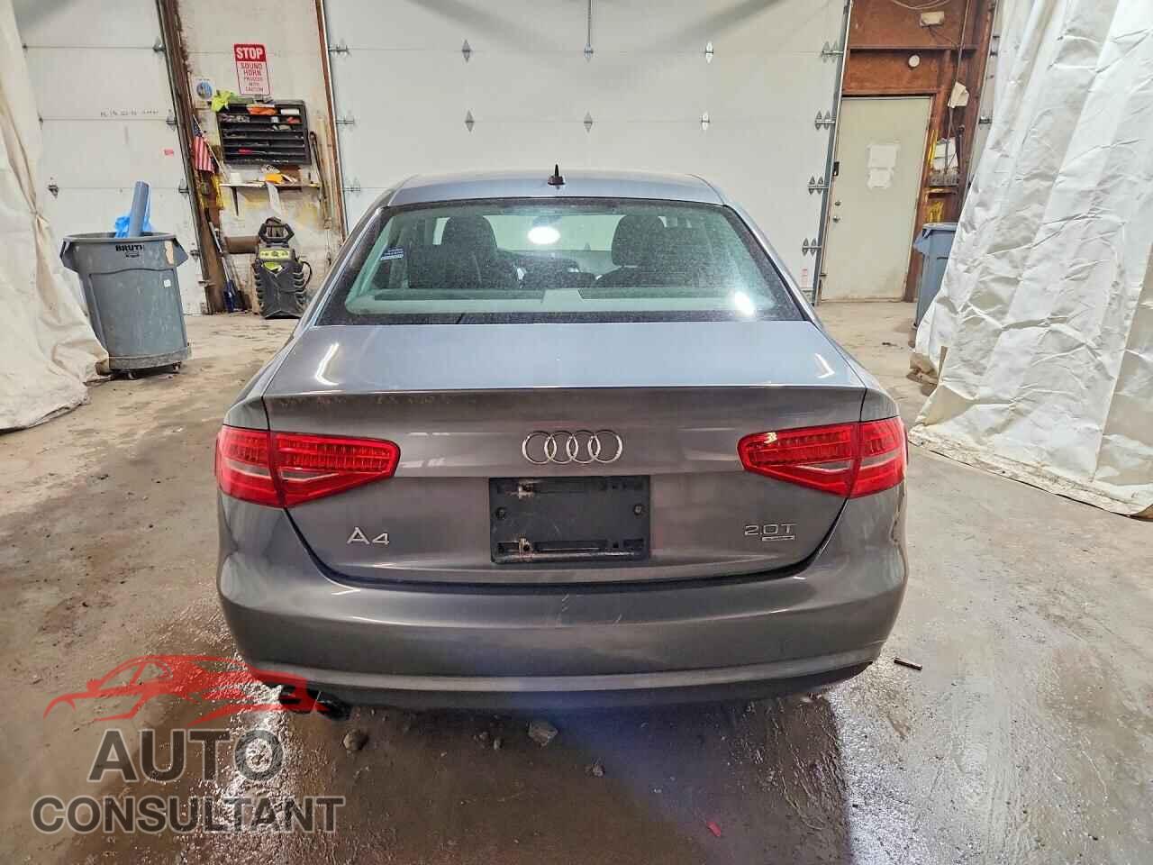 AUDI A4 2013 - WAUBFAFL8DN007928