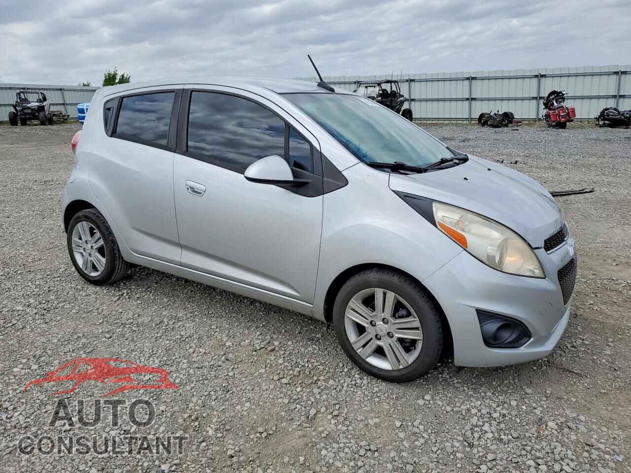 CHEVROLET SPARK 2013 - KL8CD6S96DC500242