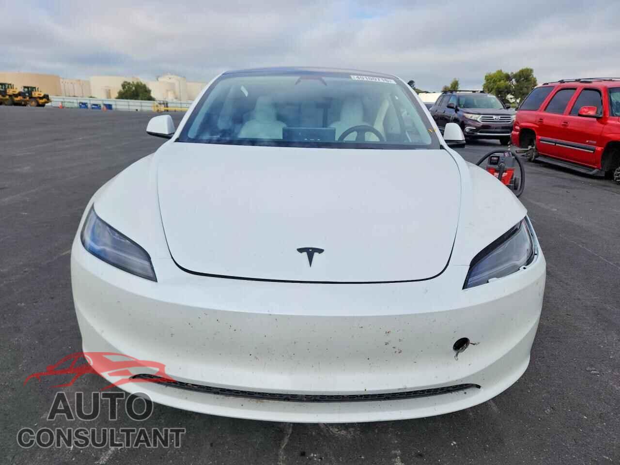TESLA MODEL 3 2018 - 5YJ3E1EA3RF860673
