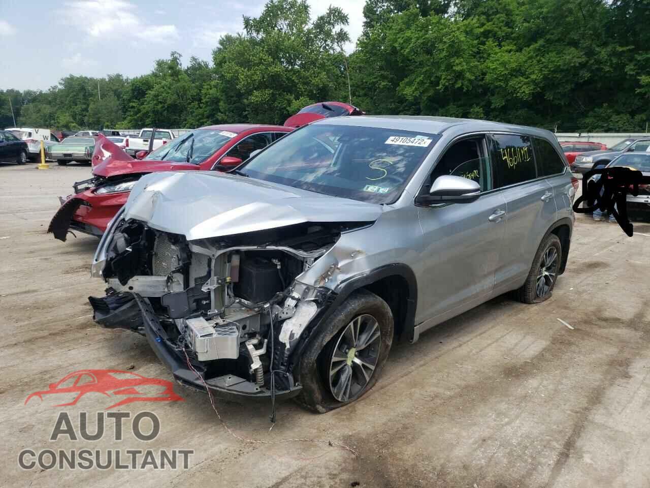 TOYOTA HIGHLANDER 2018 - 5TDBZRFH9JS842995