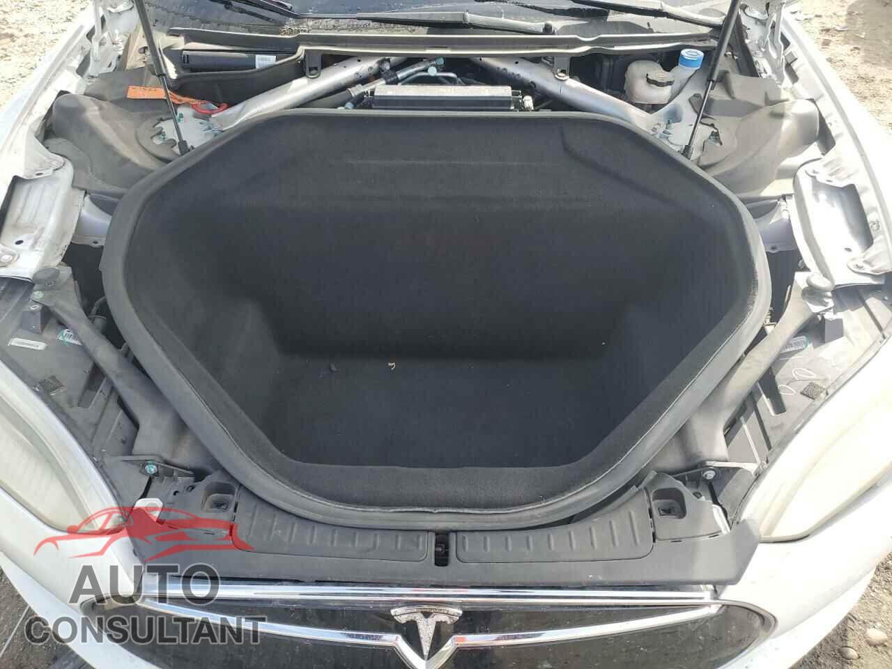 TESLA MODEL S 2015 - 5YJSA1E25FF108341