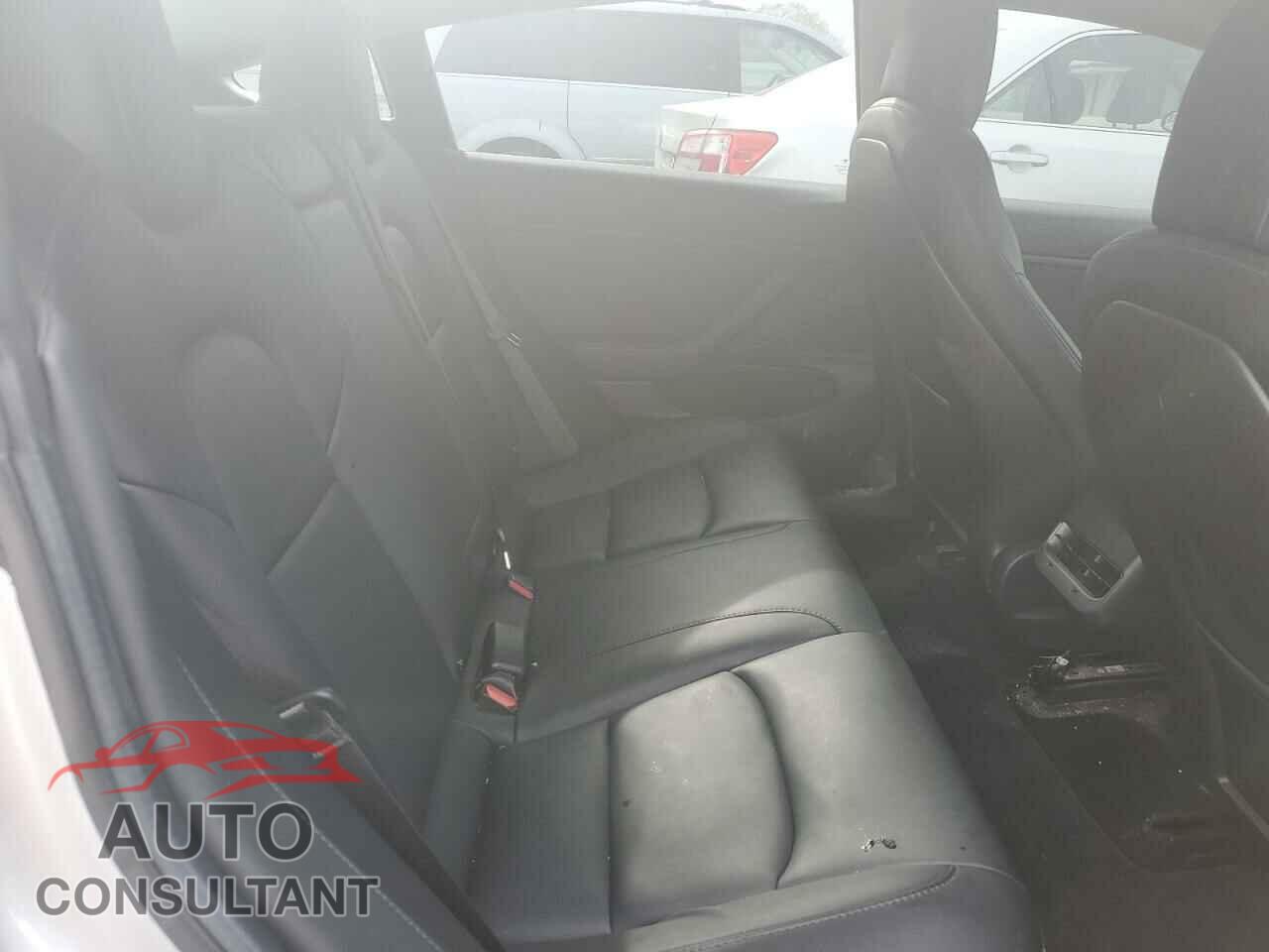 TESLA MODEL 3 2018 - 5YJ3E1EB8JF091245