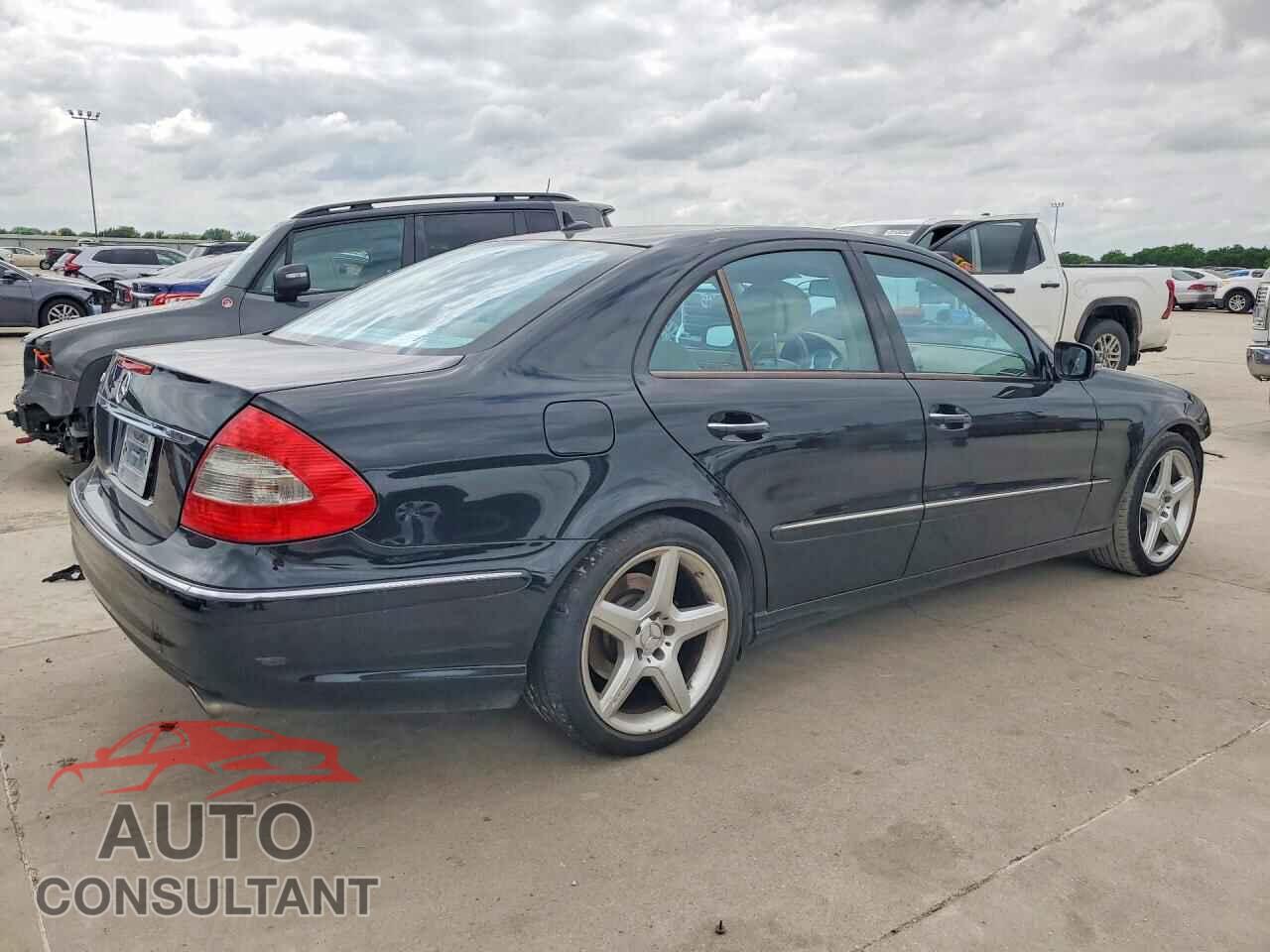 MERCEDES-BENZ E-CLASS 2009 - WDBUF56X79B383629