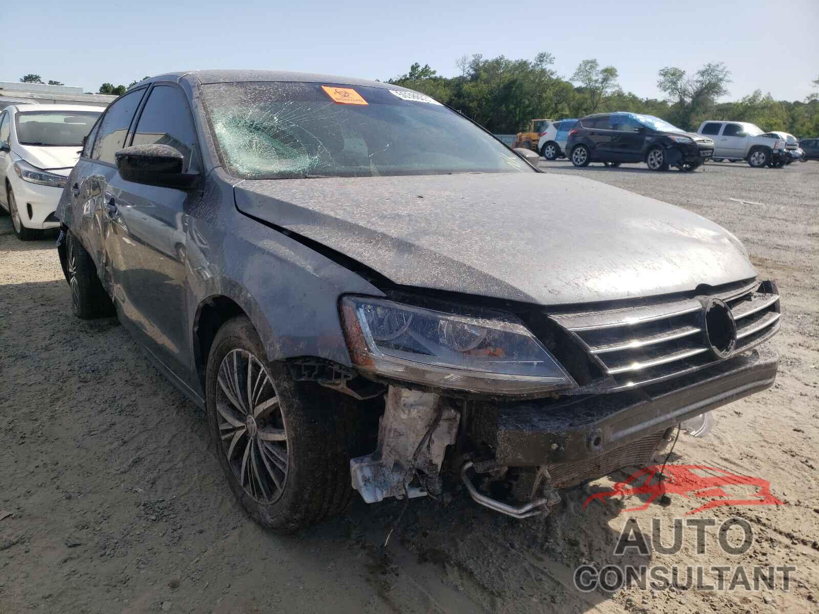 VOLKSWAGEN JETTA 2018 - 3VWB67AJ5JM206739