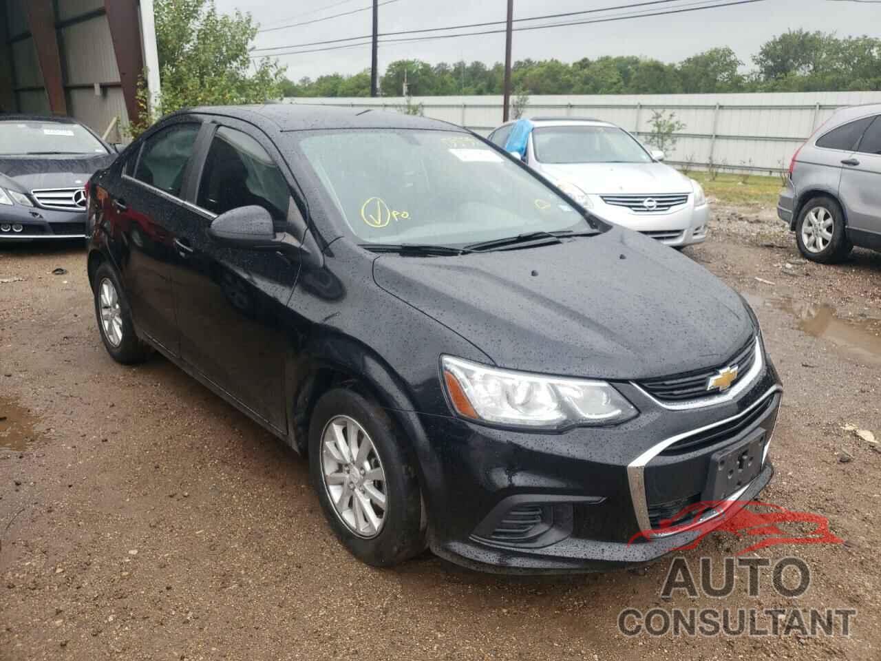 CHEVROLET SONIC 2019 - 1G1JD5SB6K4135735