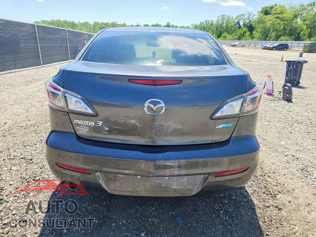 MAZDA 3 2012 - JM1BL1W88C1663107