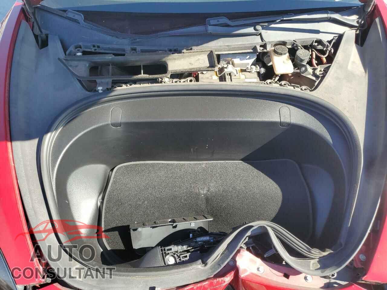 TESLA MODEL 3 2018 - 5YJ3E1EA2JF049533