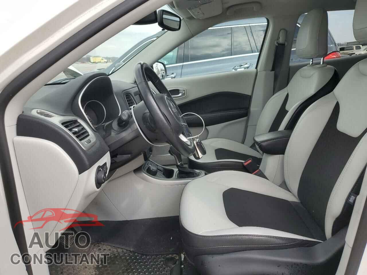JEEP COMPASS 2020 - 3C4NJDBB6LT254652