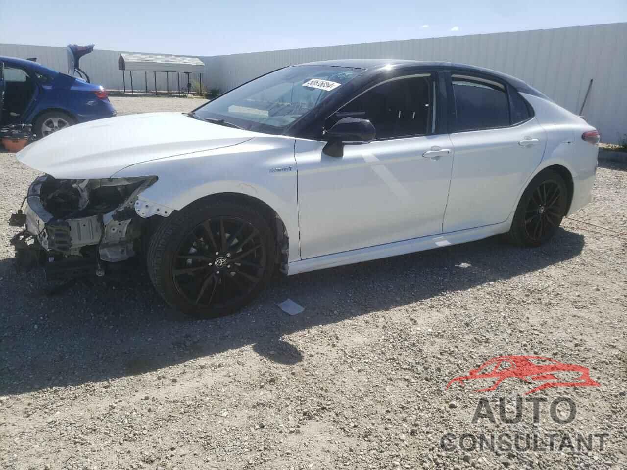 TOYOTA CAMRY 2021 - 4T1K31AK7MU028281