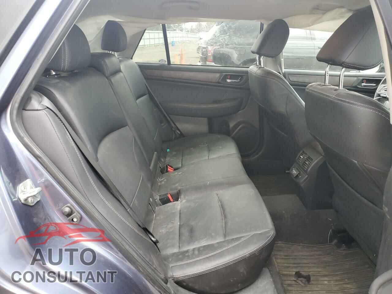 SUBARU OUTBACK 2018 - 4S4BSANC2J3273741