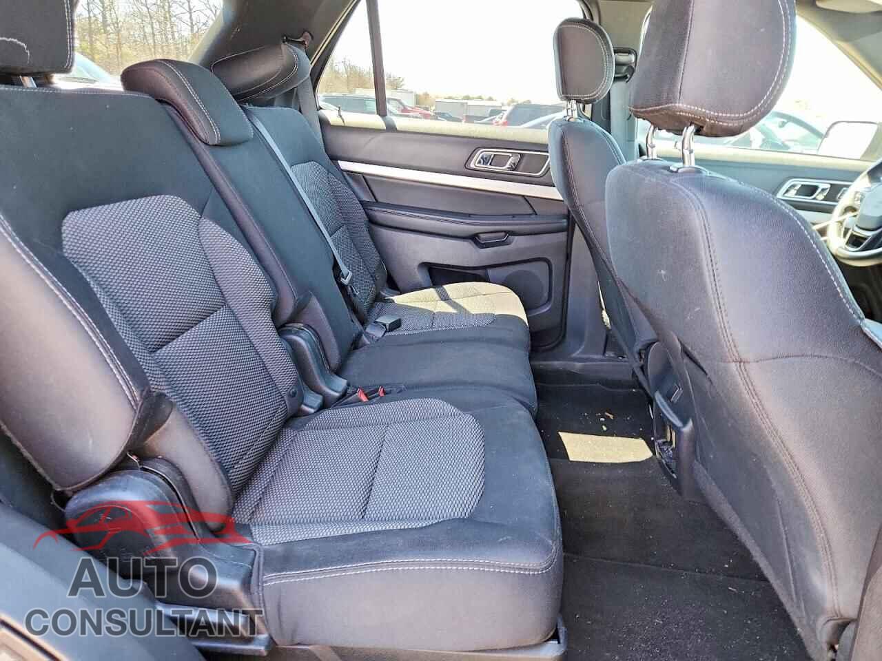 FORD EXPLORER 2017 - 1FM5K8D86HGD73976