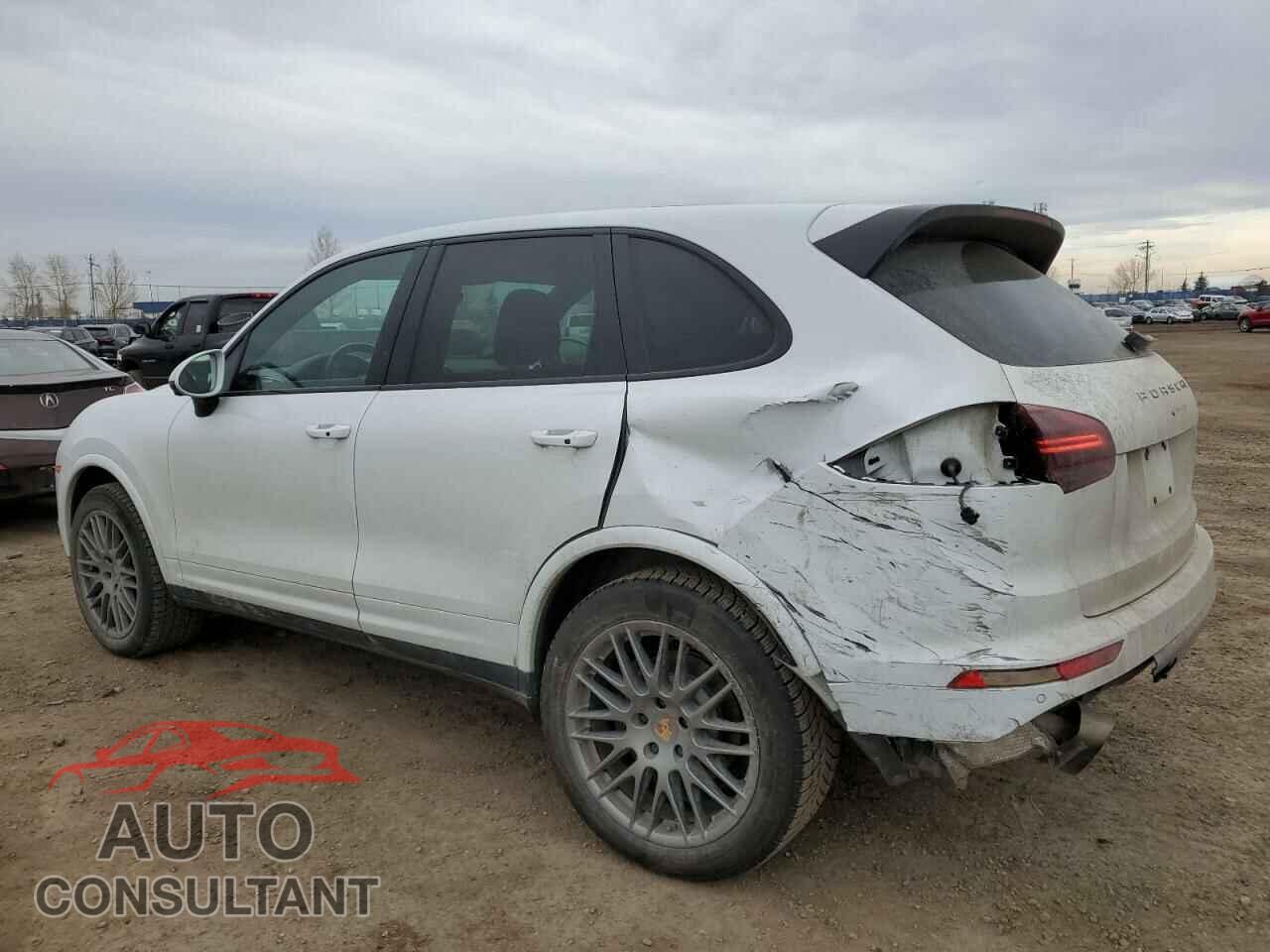 PORSCHE CAYENNE 2017 - WP1AA2A25HKA90662