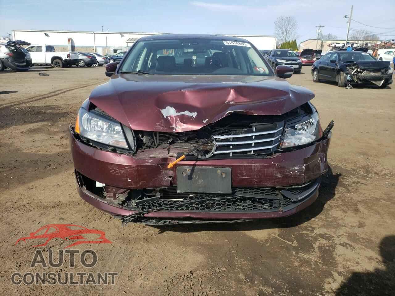 VOLKSWAGEN PASSAT 2013 - 1VWBN7A38DC011843