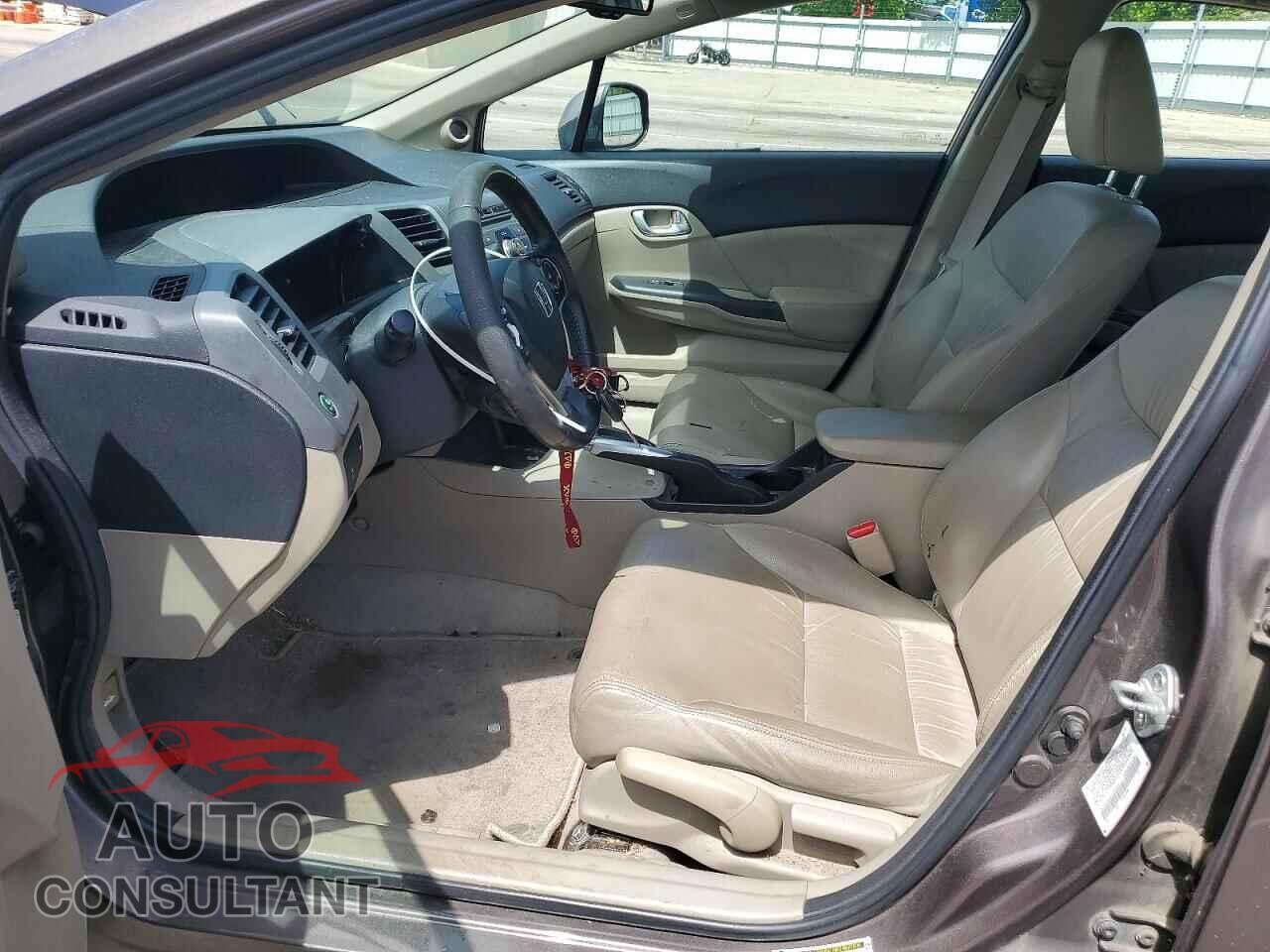 HONDA CIVIC 2012 - 2HGFB2F97CH512832