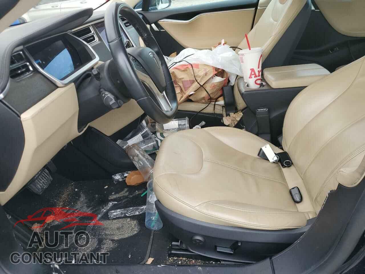TESLA MODEL S 2013 - 5YJSA1DN9DFP01855