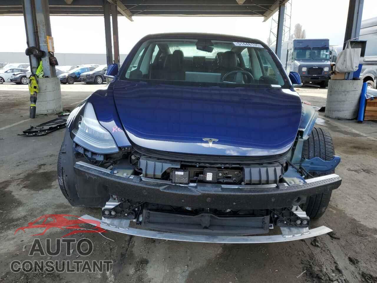 TESLA MODEL 3 2018 - 5YJ3E1EA1JF034666