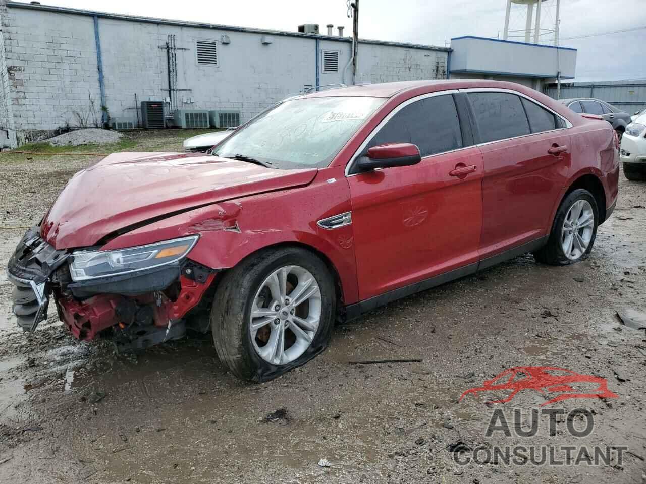 FORD TAURUS 2018 - 1FAHP2E89JG136375