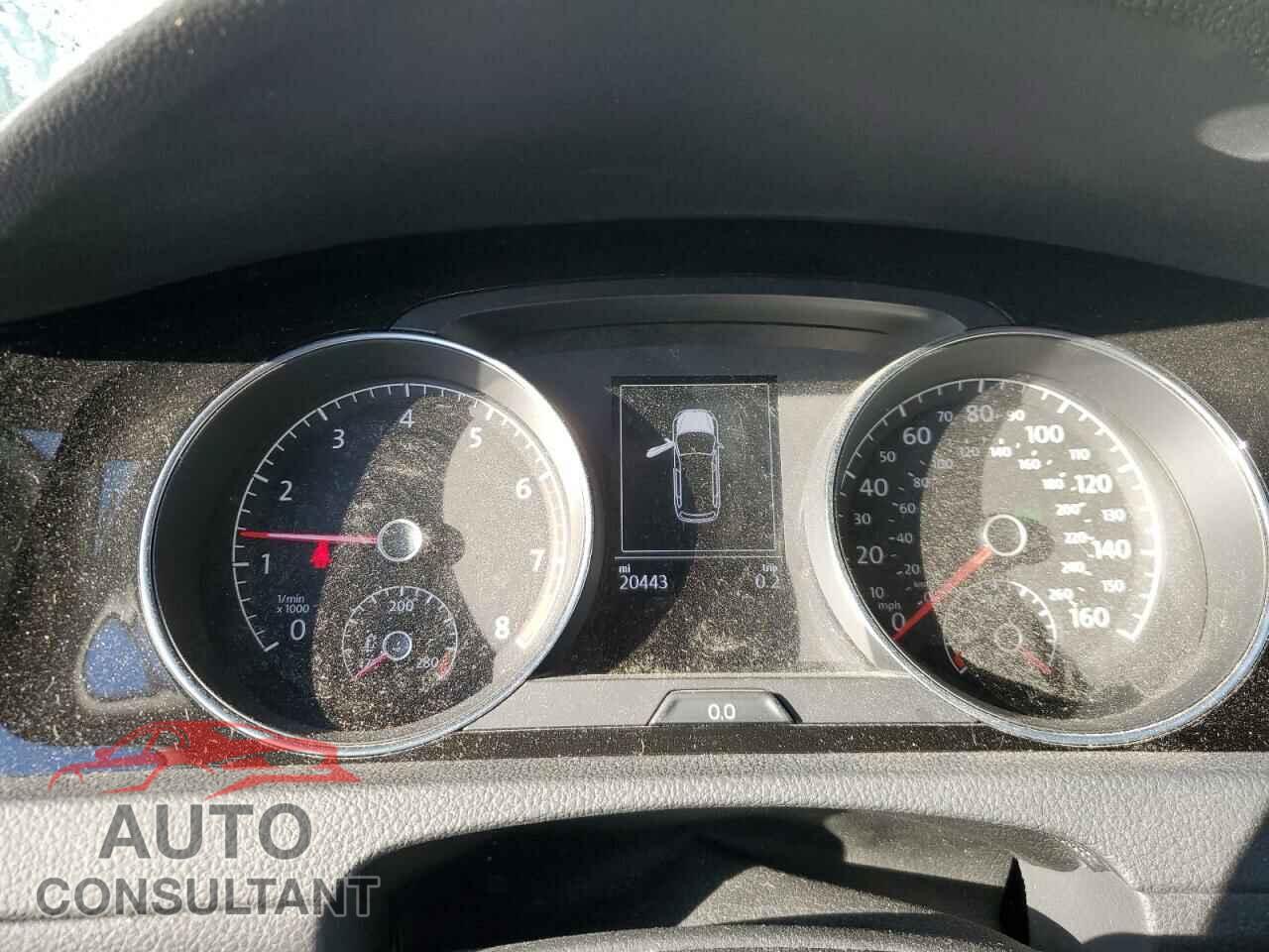 VOLKSWAGEN GOLF 2017 - 3VWC17AUXHM527067