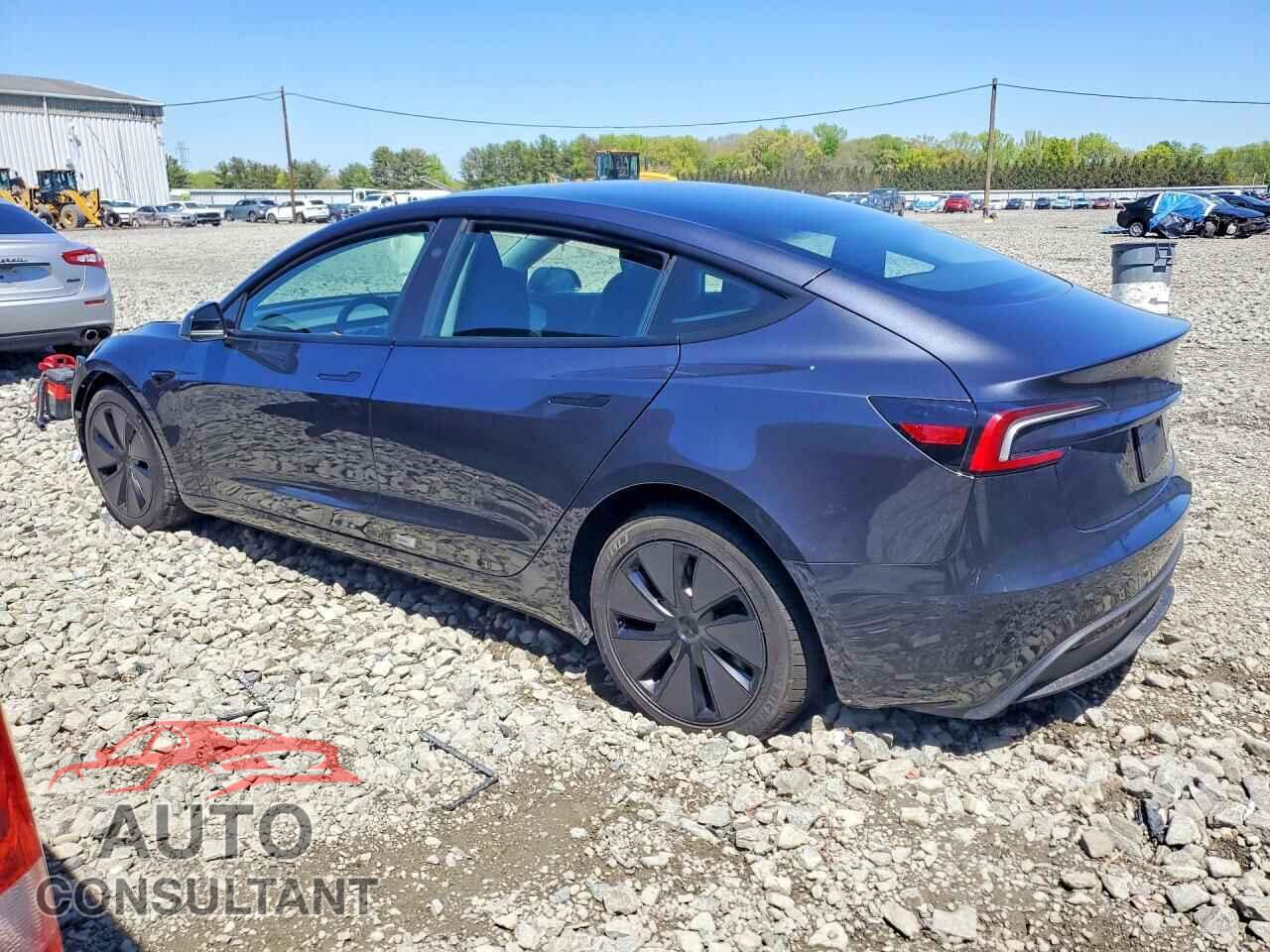 TESLA MODEL 3 2026 - 5YJ3E1EB9TF166165