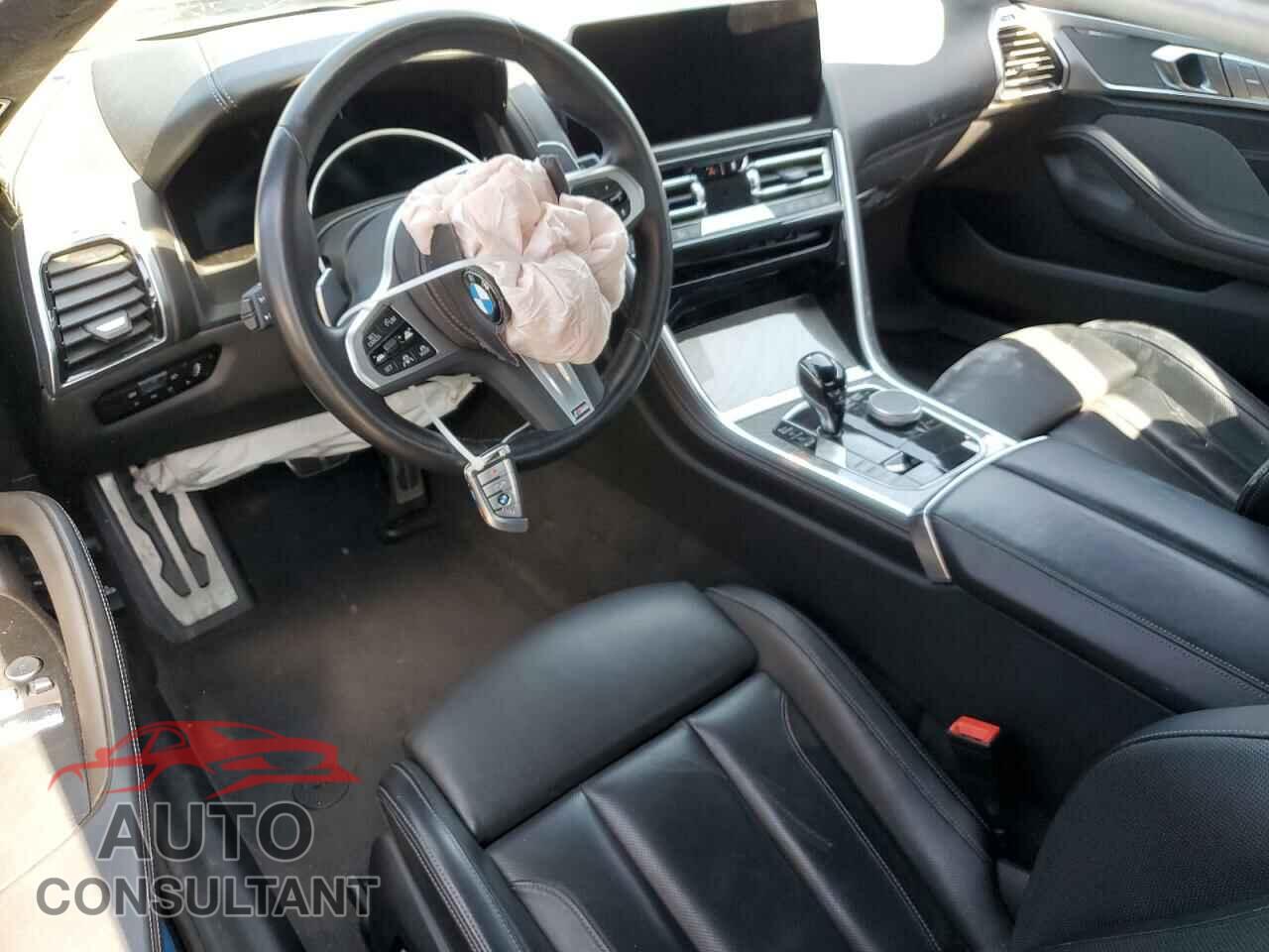 BMW 8 SERIES 2024 - WBAAE4C05RCN32734