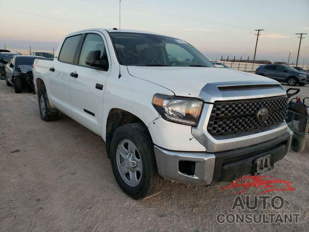 TOYOTA TUNDRA 2018 - 5TFDW5F19JX702839