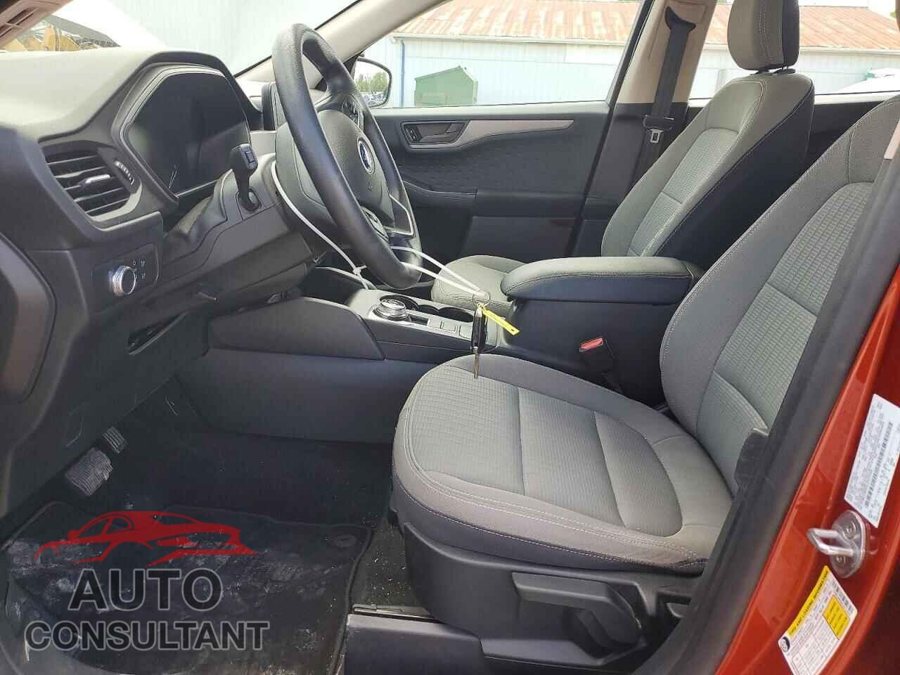 FORD ESCAPE 2020 - 1FMCU9F60LUA73394