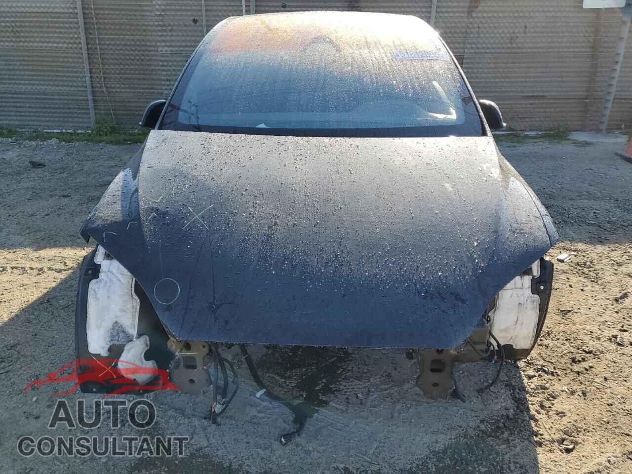 TESLA MODEL X 2023 - 7SAXCBE56PF423458