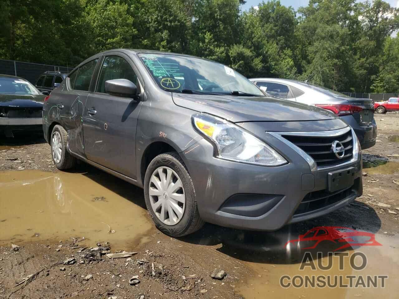 NISSAN VERSA 2018 - 3N1CN7AP0JL848101
