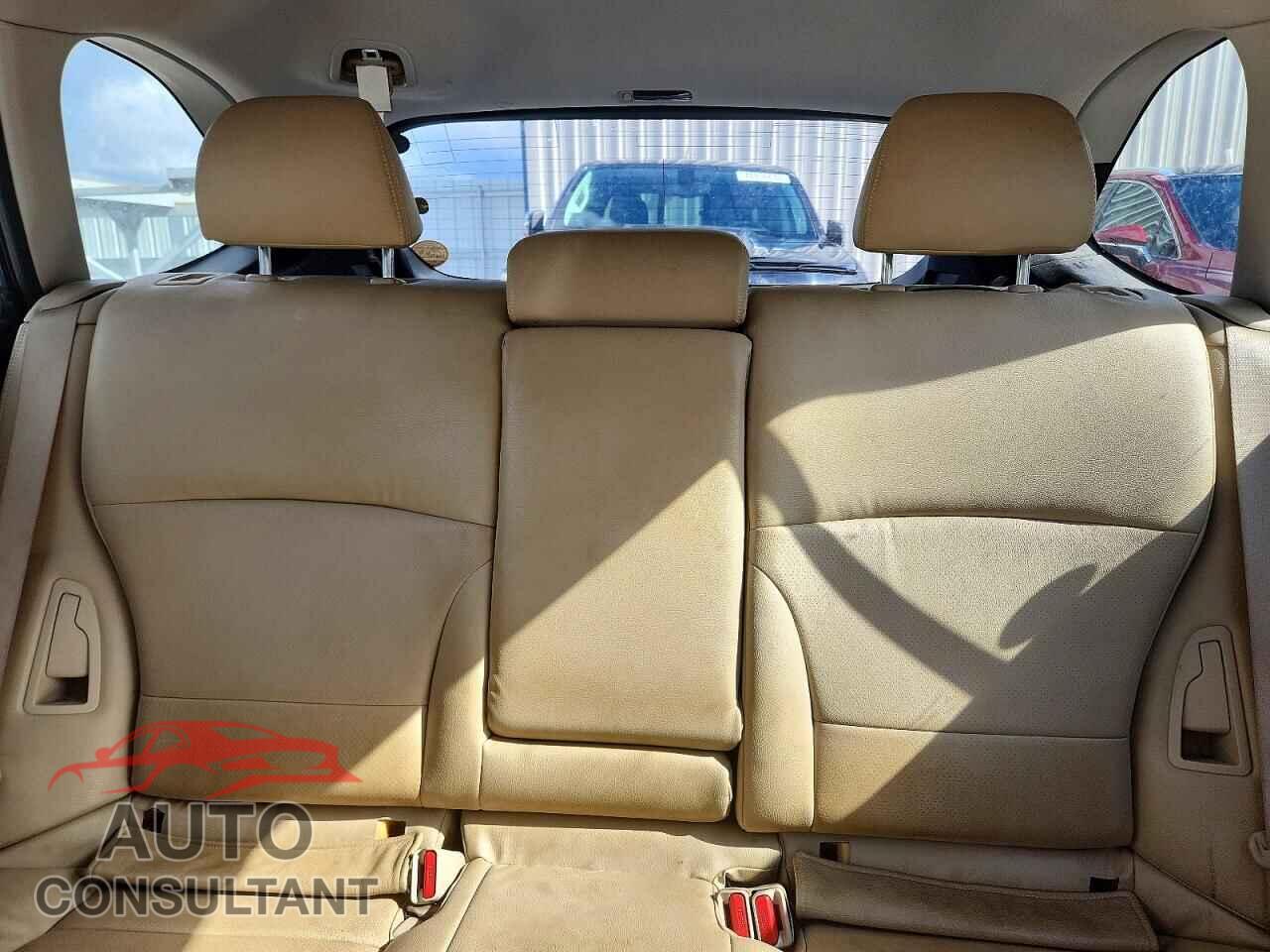 SUBARU OUTBACK 2017 - 4S4BSAFCXH3310348
