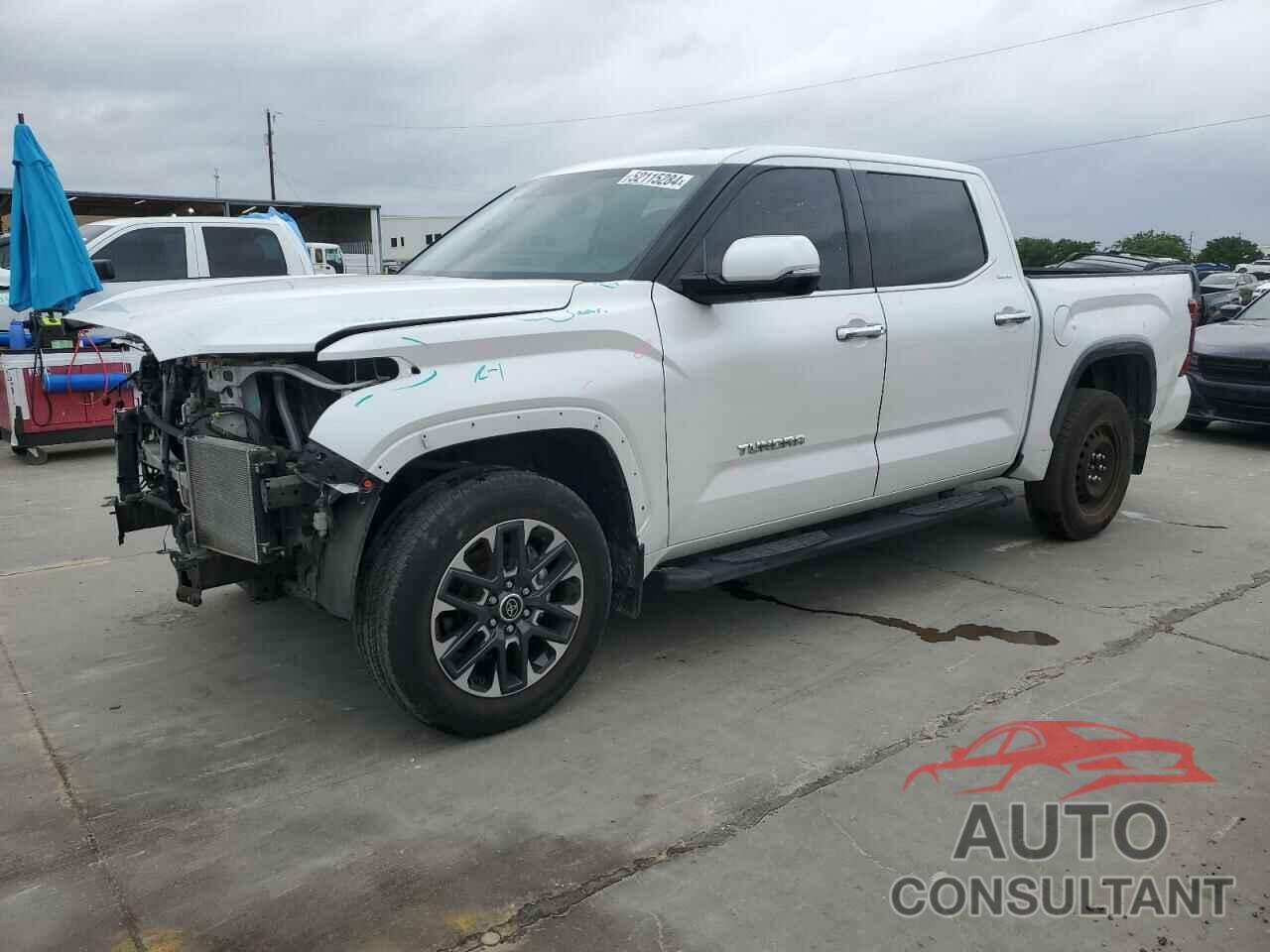 TOYOTA TUNDRA 2022 - 5TFJA5DB2NX011431