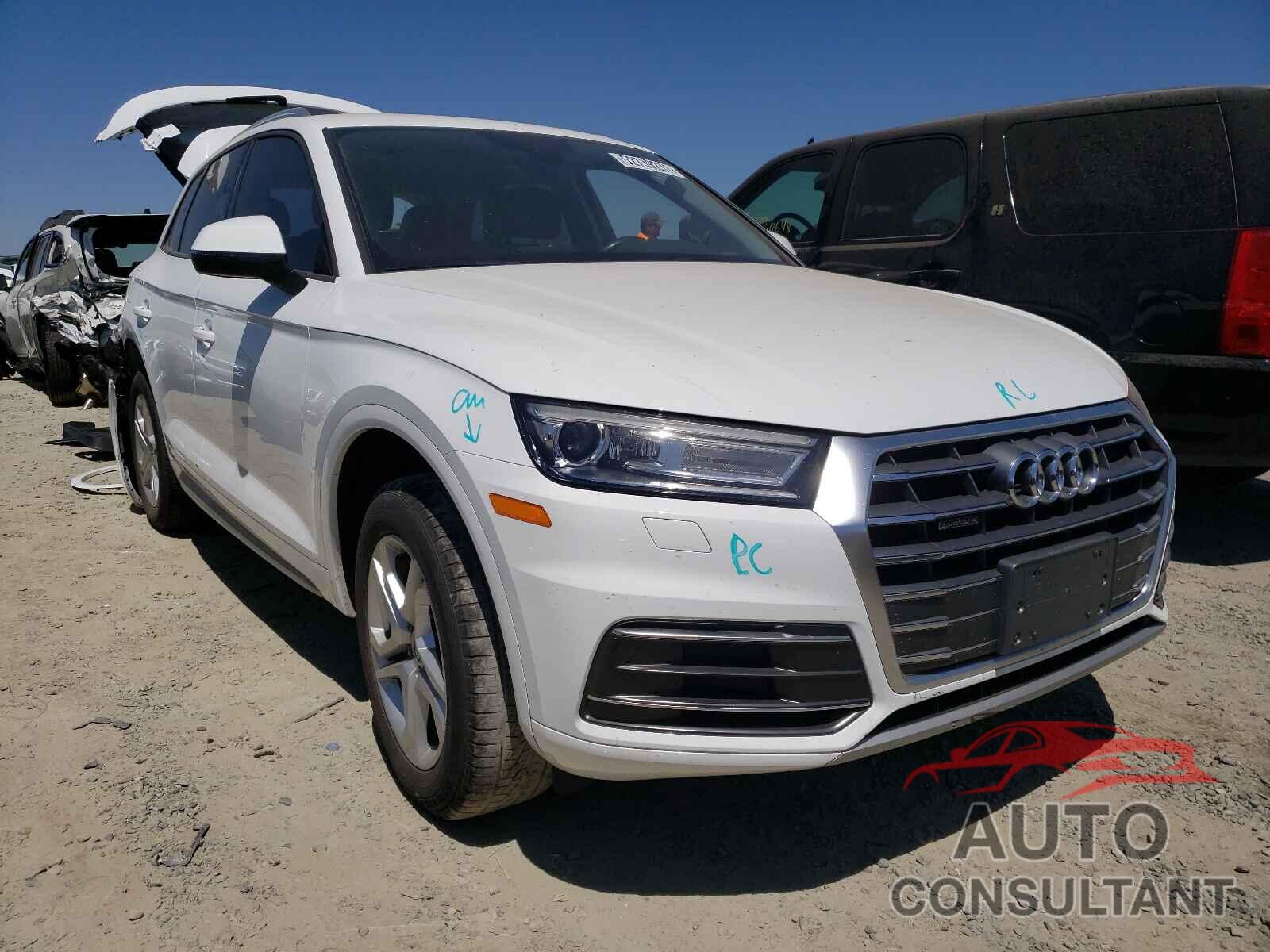 AUDI Q5 2018 - WA1ANAFY6J2038812