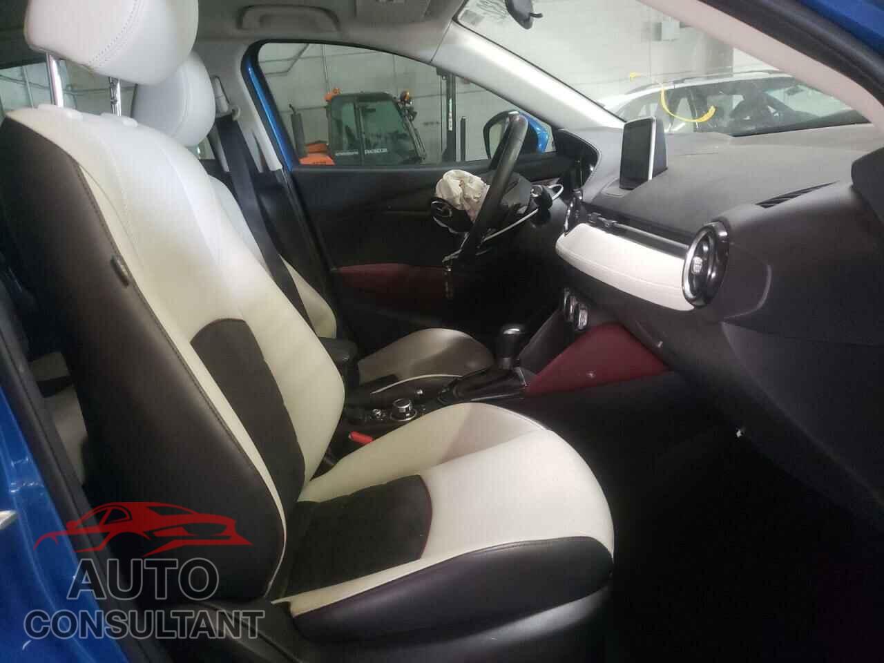 MAZDA CX-3 2016 - JM1DKBD73G0119153