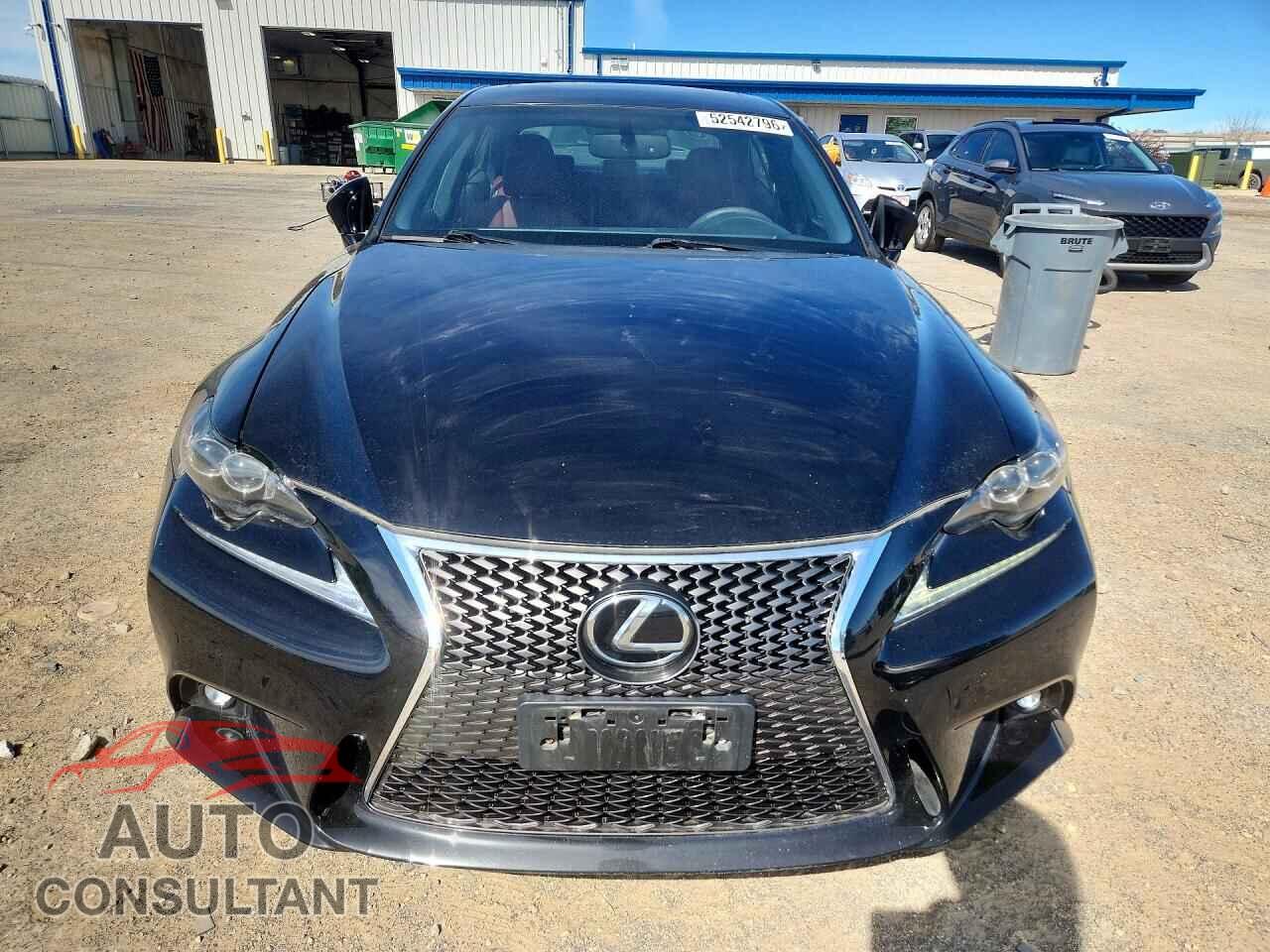 LEXUS IS 2016 - JTHCM1D23G5008317