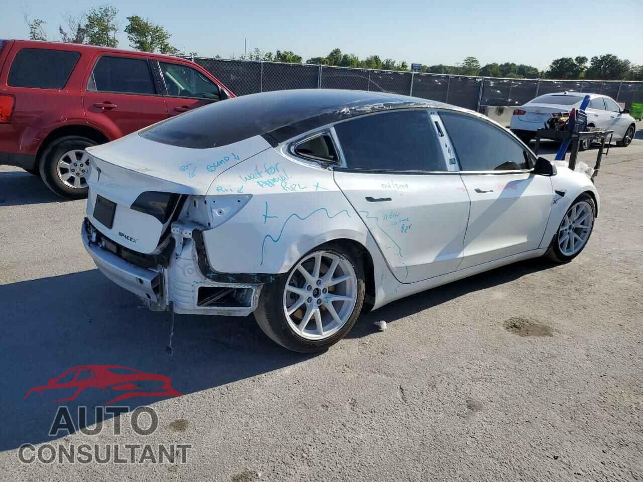 TESLA MODEL 3 2021 - 5YJ3E1EA9MF838301