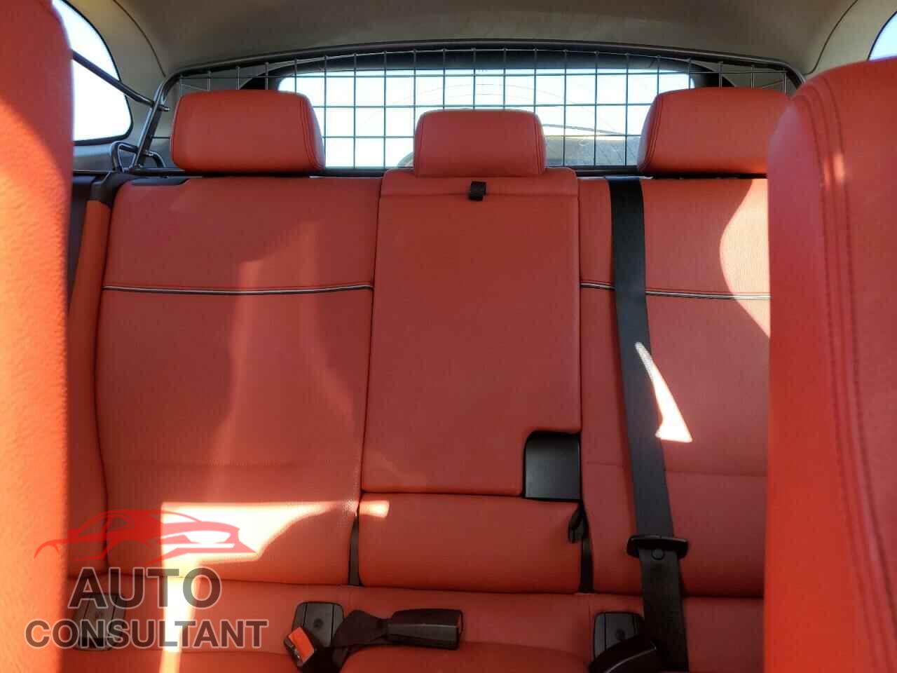 BMW X1 2013 - WBAVL1C59DVR90064