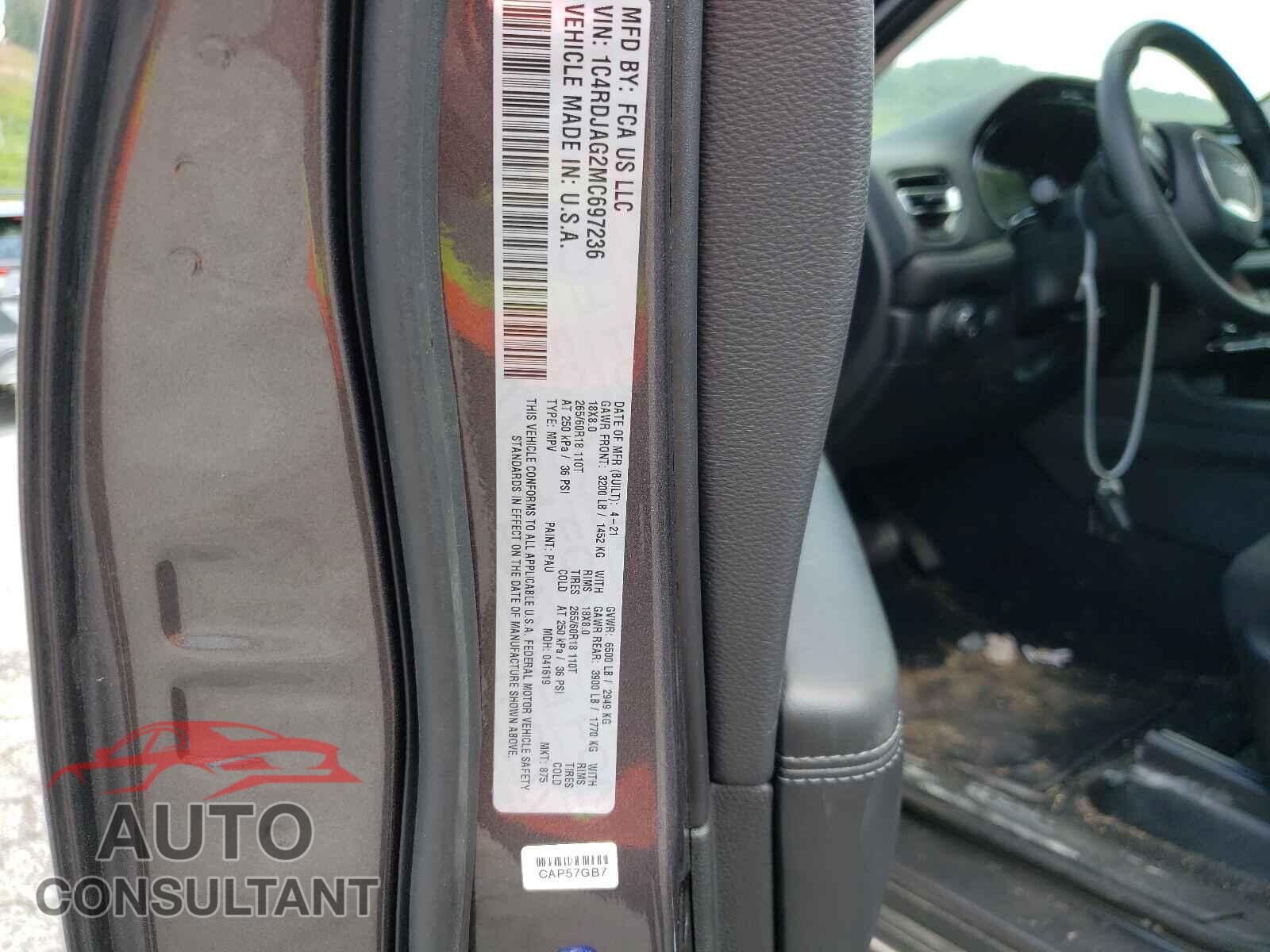 DODGE DURANGO 2021 - 1C4RDJAG2MC697236