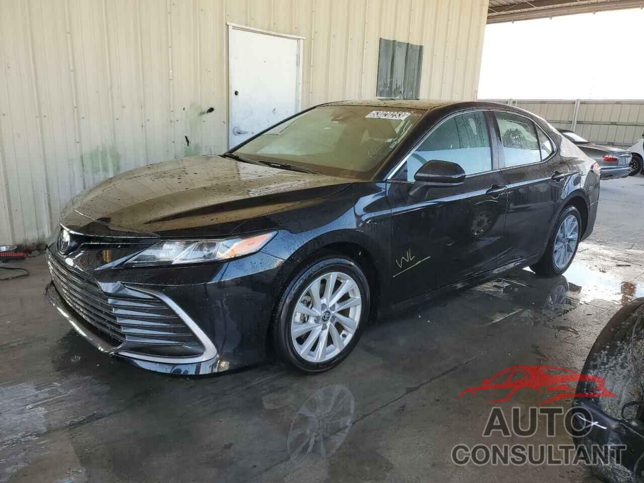 TOYOTA CAMRY 2023 - 4T1C11AK5PU721008