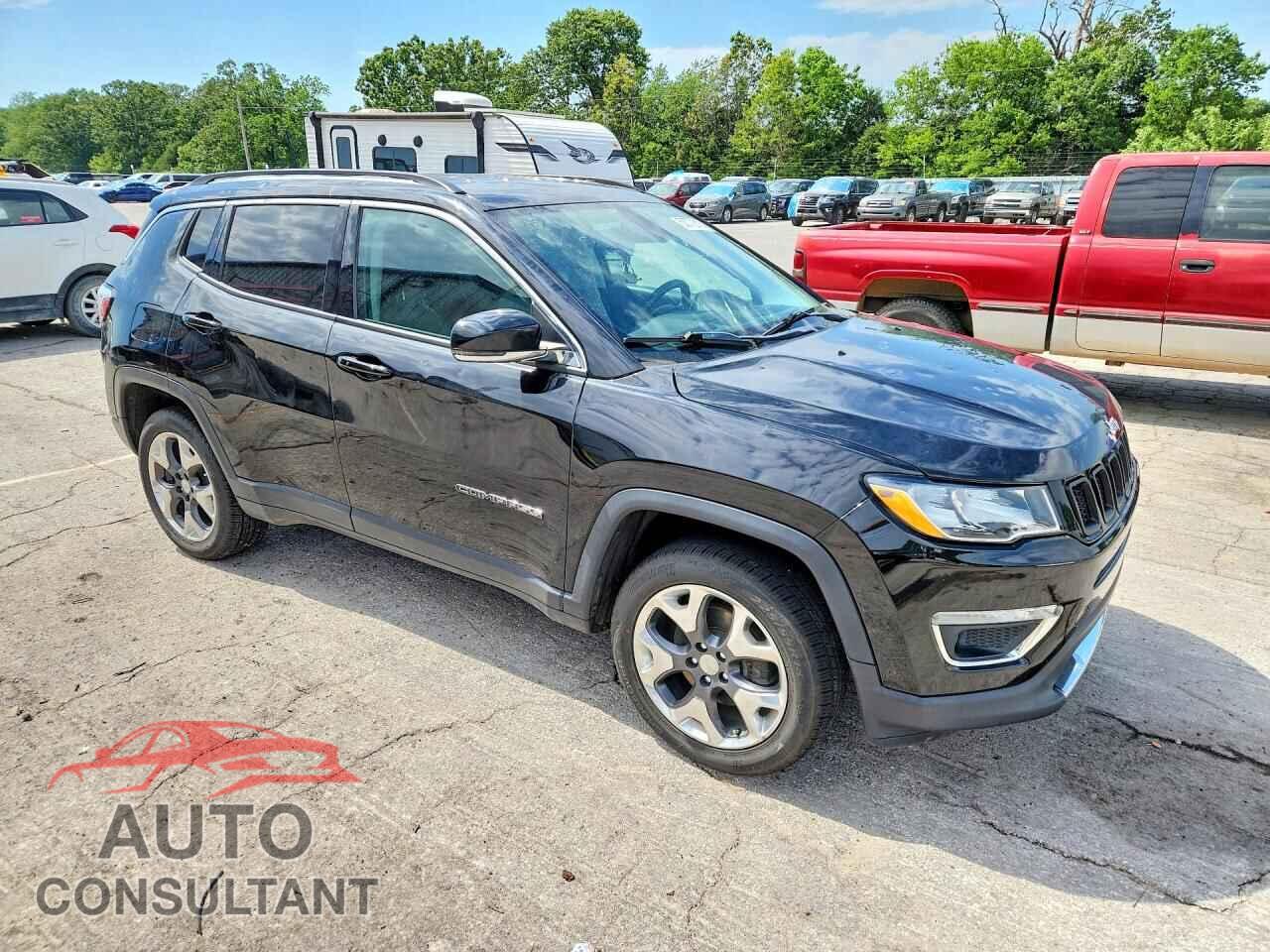 JEEP COMPASS 2018 - 3C4NJDCB5JT329112