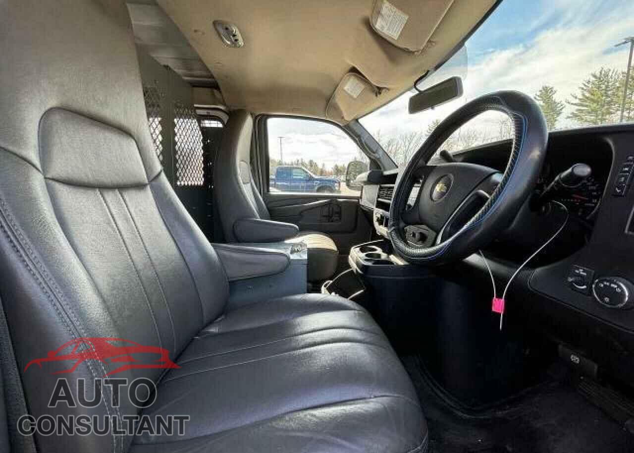 CHEVROLET EXPRESS 2014 - 1GCSHAF42E1128257