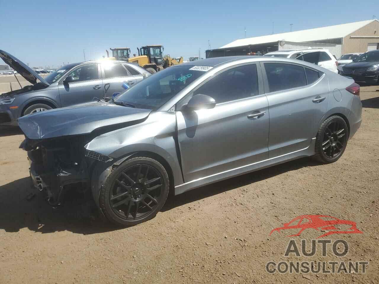 HYUNDAI ELANTRA 2019 - KMHD04LB2KU817189