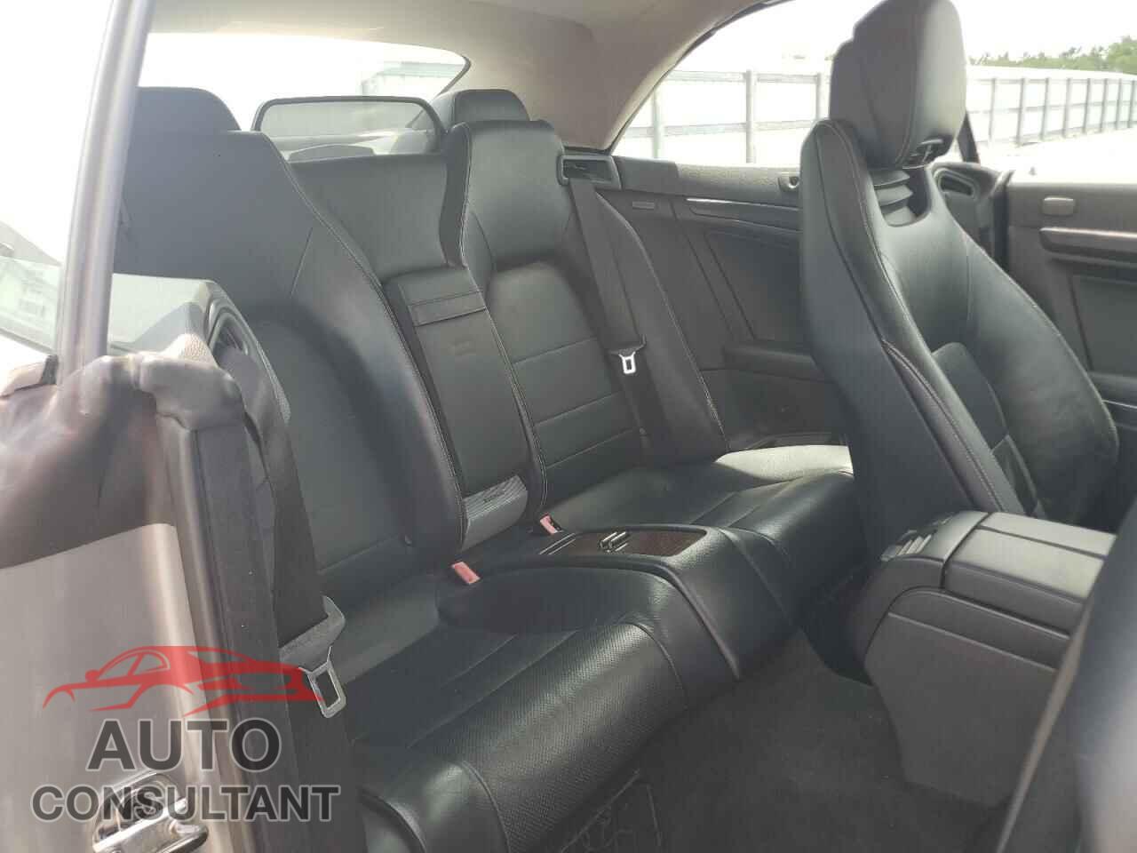 MERCEDES-BENZ E-CLASS 2011 - WDDKK7CF6BF081233